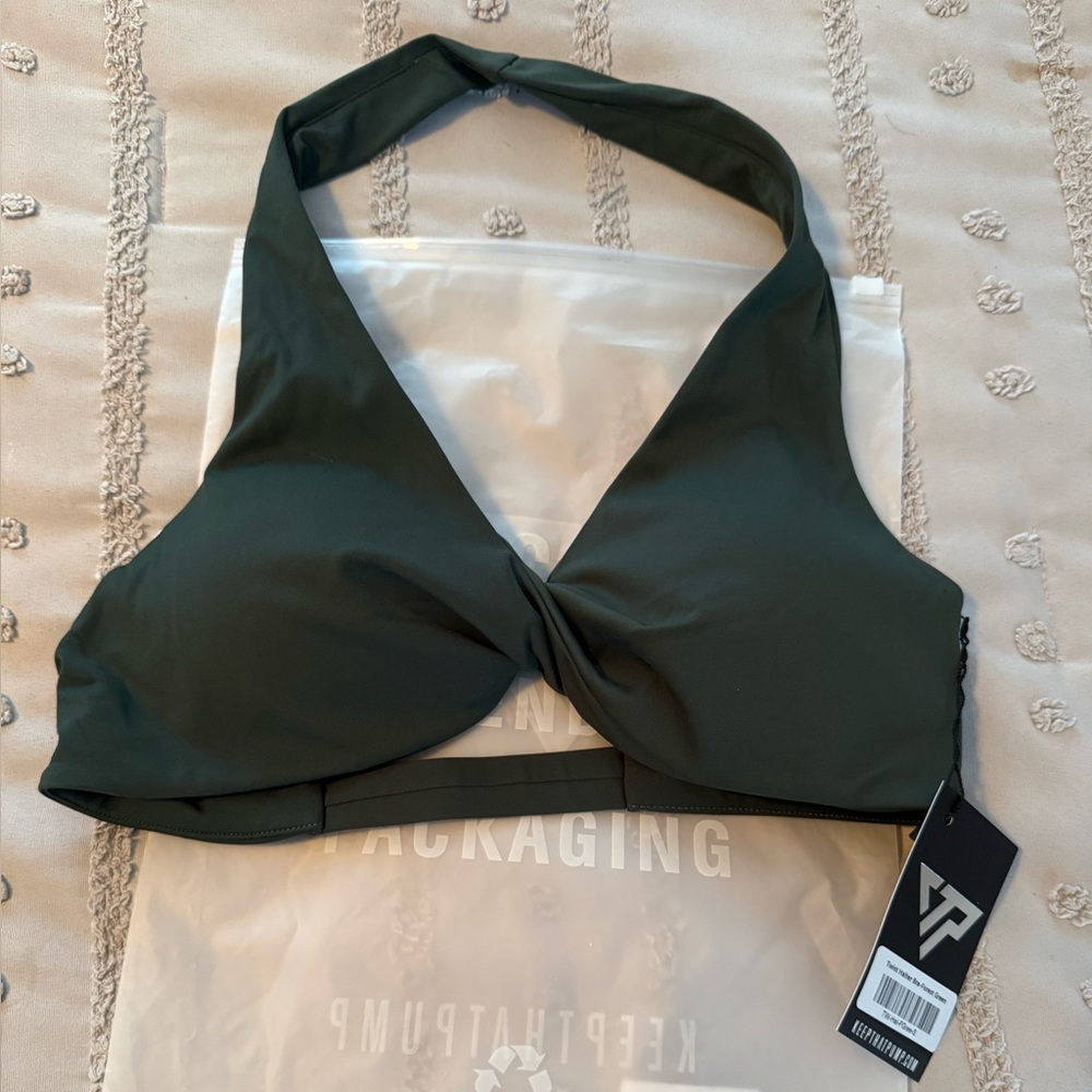 Twist Sports Bra - Keep That Pump S Forest Green